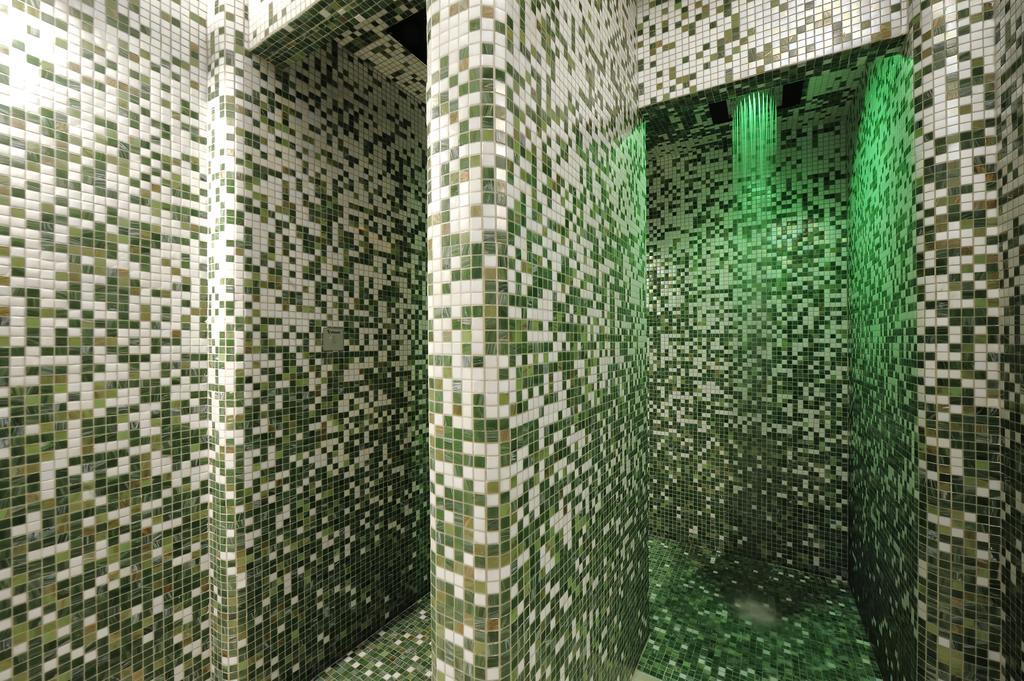 Hotel Bertusi بوريتا تيرمي المظهر الخارجي الصورة